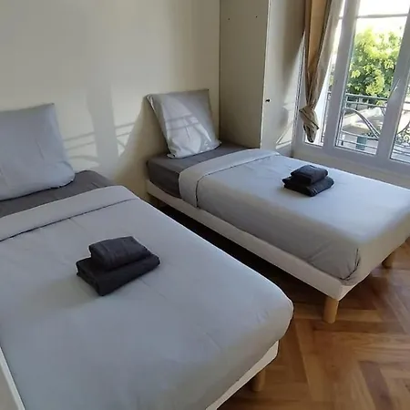 Tres Bel Appartement A Paris Et La Defense La Garenne-Colombes Exterior photo