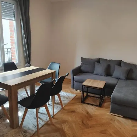 Tres Bel Appartement A Paris Et La Defense La Garenne-Colombes Exterior photo